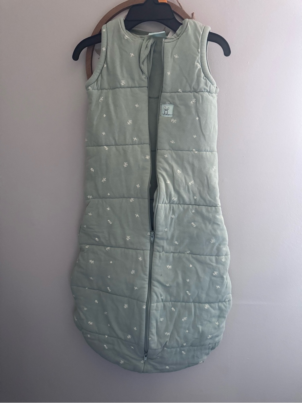 Ergo pouch Mint Green Quilted Baby Sleep Sack with Subtle Floral Print 000-1